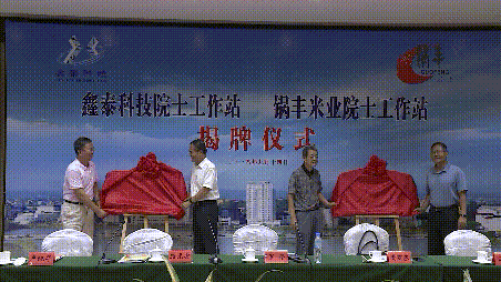 1537251741441076.gif mmexport1537242289747.gif